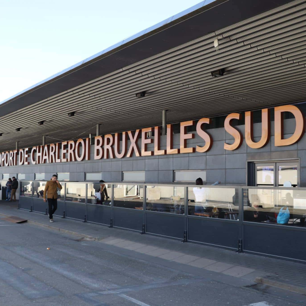 Aeropuerto de Charleroi: Suspensión Indefinida de Vuelos